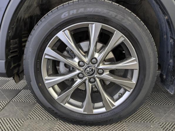 Toyota RAV4 IV (XA40) Рестайлинг с пробегом 2019 года, цена 2 740 000 рублей, 66991 км, внедорожник, Автокод Объявления
