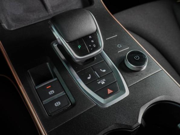 Omoda C5 I с пробегом 2024 года, цена 1 849 000 рублей, 40547 км, внедорожник, Автокод Объявления