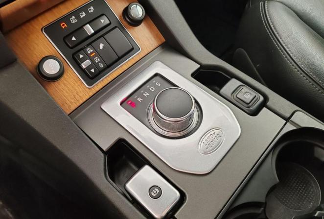 Land Rover Discovery IV Рестайлинг с пробегом 2015 года, цена 2 660 000 рублей, 157000 км, внедорожник, Автокод Объявления