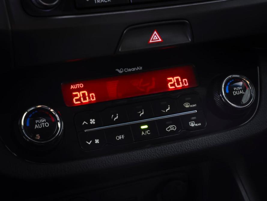 Kia Sportage III Москва  - изображение 17