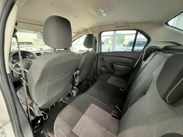 Renault Logan II Рестайлинг с пробегом 2021 года, цена 1 195 000 рублей, 96731 км, седан, Автокод Объявления