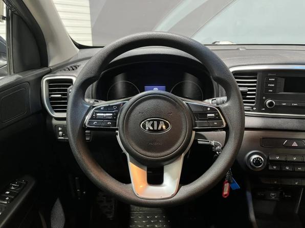 Kia Sportage IV Рестайлинг с пробегом 2019 года, цена 1 695 000 рублей, 222115 км, внедорожник, Автокод Объявления