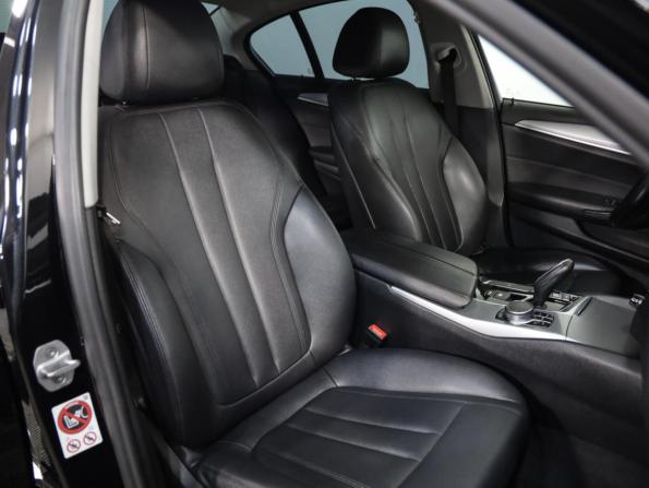 BMW 5 серии VII (G30/G31/G38) с пробегом 2017 года, цена 2 175 000 рублей, 248700 км, седан, Автокод Объявления
