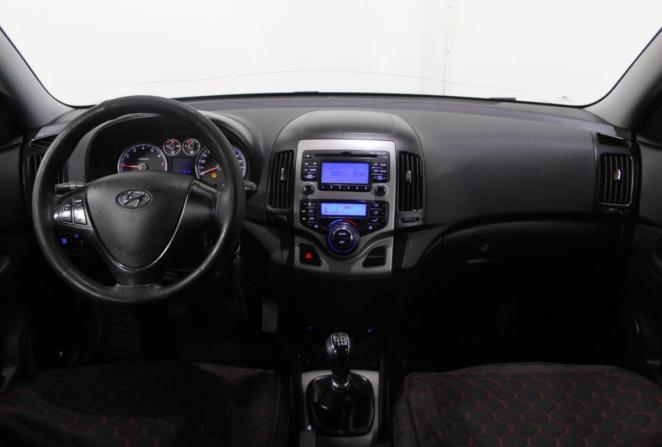 Hyundai i30 I с пробегом 2009 года, цена 650 000 рублей, 255830 км, хэтчбек, Автокод Объявления