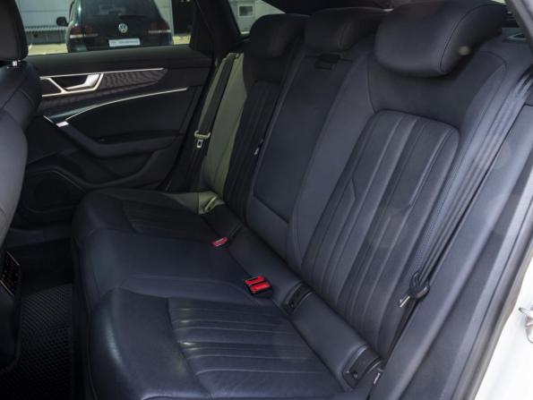 Audi A6 V (C8) с пробегом 2020 года, цена 4 499 000 рублей, 67739 км, седан, Автокод Объявления