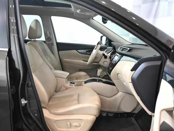 Nissan X-Trail III с пробегом 2017 года, цена 1 750 000 рублей, 204438 км, внедорожник, Автокод Объявления