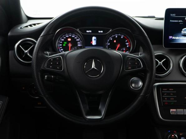 Mercedes-Benz GLA I (X156) Рестайлинг с пробегом 2019 года, цена 2 970 111 рублей, 41944 км, внедорожник, Автокод Объявления
