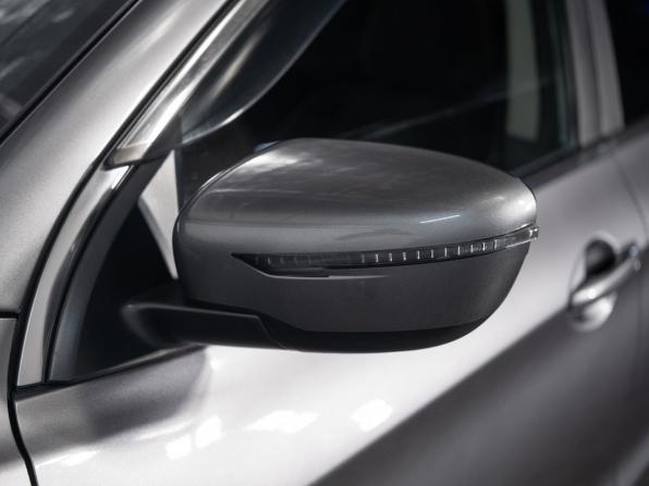 Nissan Qashqai II с пробегом 2018 года, цена 1 800 500 рублей, 66050 км, внедорожник, Автокод Объявления