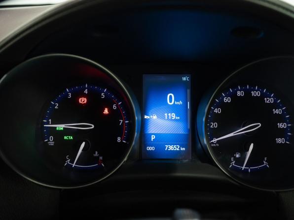 Toyota C-HR I с пробегом 2018 года, цена 1 980 000 рублей, 73562 км, внедорожник, Автокод Объявления