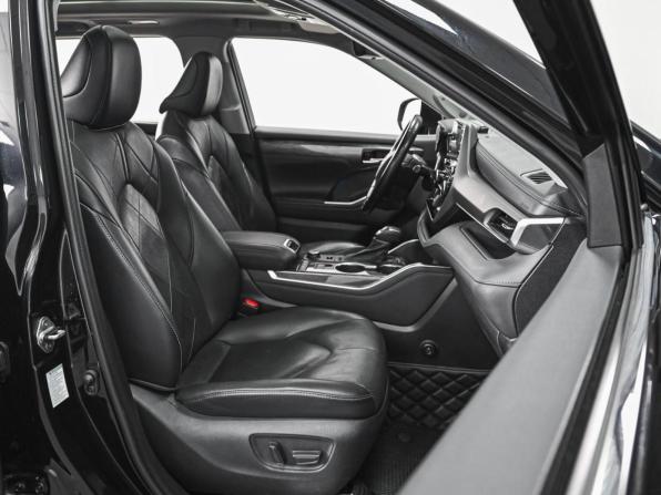 Toyota Highlander IV (XU70) с пробегом 2021 года, цена 4 998 000 рублей, 143308 км, внедорожник, Автокод Объявления