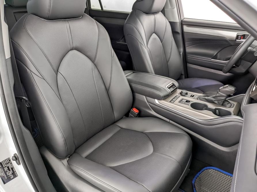 Toyota Highlander IV (XU70) Москва  - изображение 28