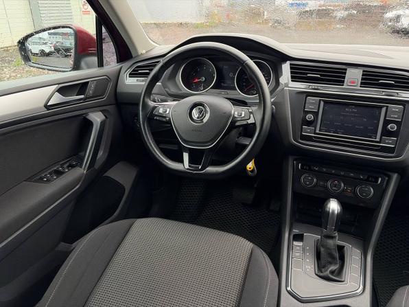 Volkswagen Tiguan II с пробегом 2018 года, цена 1 875 000 рублей, 146000 км, внедорожник, Автокод Объявления