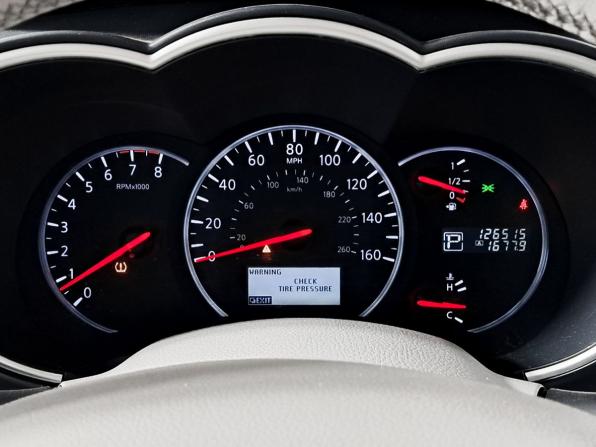 Nissan Quest IV с пробегом 2016 года, цена 1 682 000 рублей, 127000 км, минивэн, Автокод Объявления