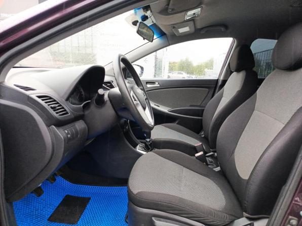 Hyundai Solaris I с пробегом 2012 года, цена 660 000 рублей, 110516 км, седан, Автокод Объявления