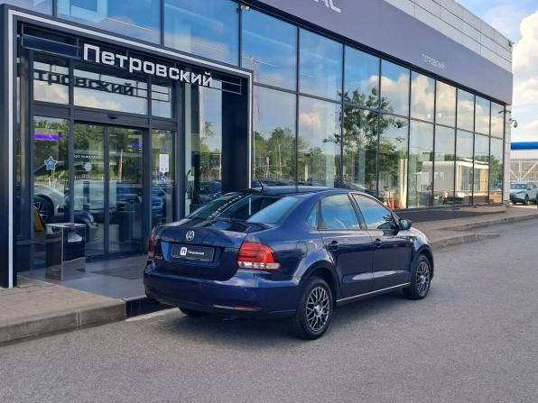 Volkswagen Polo V Рестайлинг с пробегом 2017 года, цена 1 040 000 рублей, 153324 км, седан, Автокод Объявления