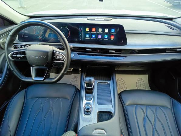 Chery Arrizo 8 с пробегом 2024 года, цена 2 149 995 рублей, 20240 км, седан, Автокод Объявления