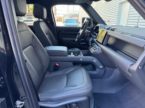 Land Rover Defender II с пробегом 2022 года, цена 14 500 000 рублей, 32610 км, внедорожник, Автокод Объявления