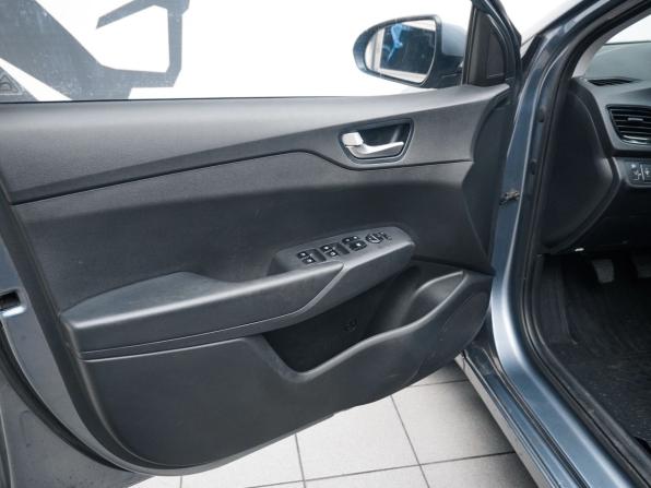 Hyundai Solaris II Рестайлинг с пробегом 2020 года, цена 1 349 000 рублей, 106285 км, седан, Автокод Объявления