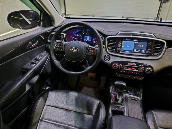 Kia Sorento III Prime Рестайлинг с пробегом 2017 года, цена 2 145 000 рублей, 155841 км, внедорожник, Автокод Объявления