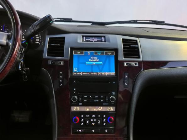 Cadillac Escalade III с пробегом 2007 года, цена 1 270 000 рублей, 296165 км, внедорожник, Автокод Объявления