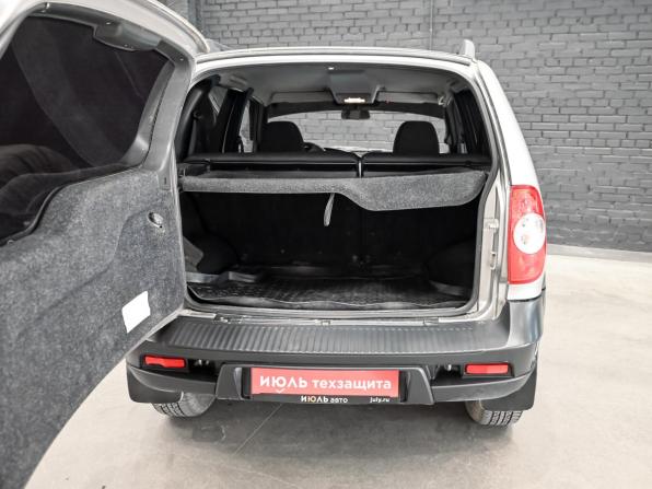Chevrolet Niva I Рестайлинг с пробегом 2012 года, цена 350 000 рублей, 253594 км, внедорожник, Автокод Объявления