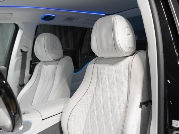 Новый Mercedes-Benz Maybach GLS I Рестайлинг 2025 года, цена 28 890 000 рублей, внедорожник, Автокод Объявления