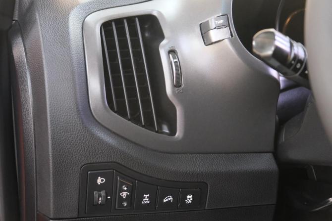 Kia Sportage III с пробегом 2013 года, цена 1 329 000 рублей, 176000 км, внедорожник, Автокод Объявления
