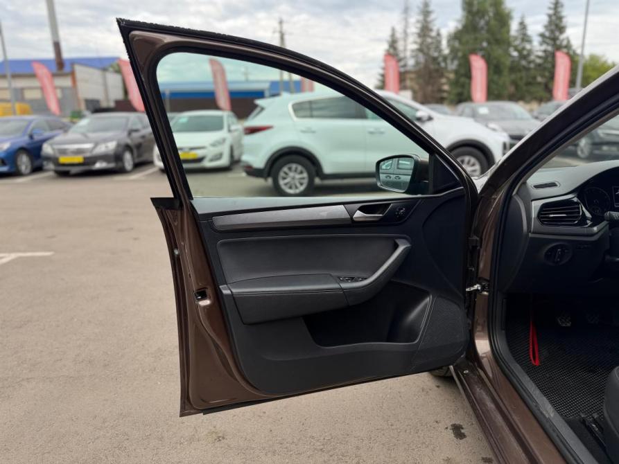 Volkswagen Polo VI Альметьевск  - изображение 9
