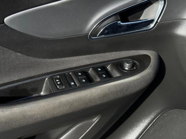 Opel Mokka I с пробегом 2013 года, цена 840 000 рублей, 239024 км, внедорожник, Автокод Объявления
