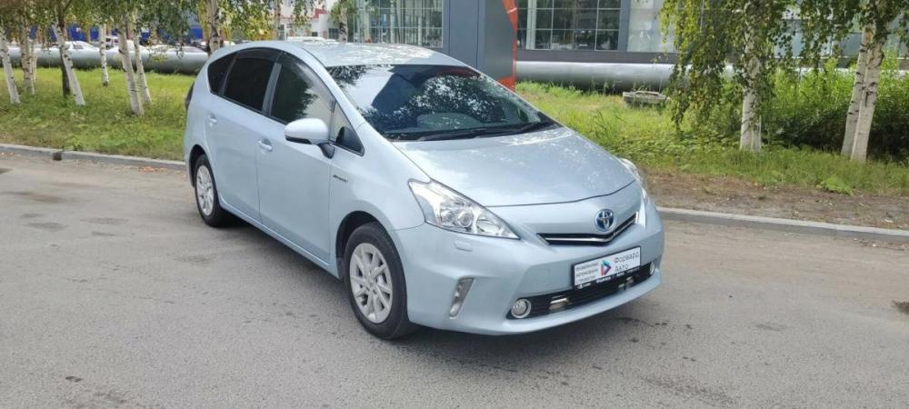 Toyota Prius Alpha I (ZVW40/41) Сургут  - изображение 1
