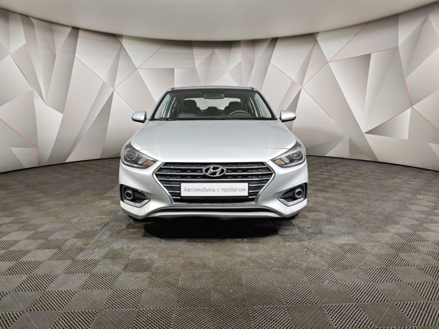 Hyundai Solaris II Москва  - изображение 7
