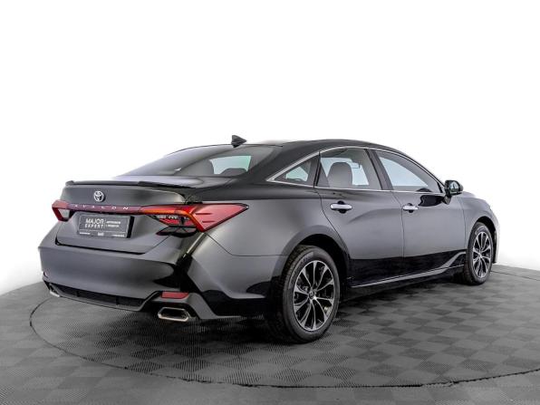Toyota Avalon V с пробегом 2022 года, цена 3 500 000 рублей, 61953 км, седан, Автокод Объявления
