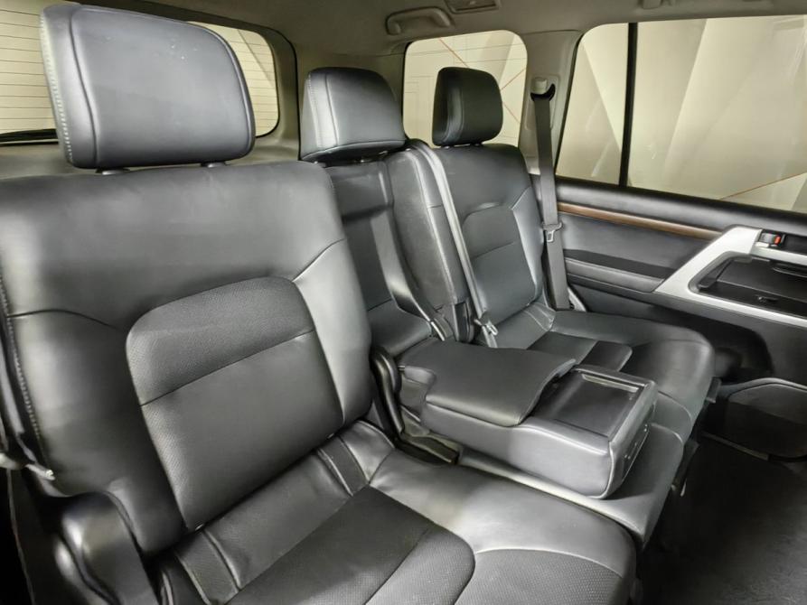 Toyota Land Cruiser 200 Series Рестайлинг 2 Москва  - изображение 17