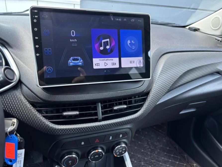 Chevrolet Onix II Альметьевск  - изображение 11