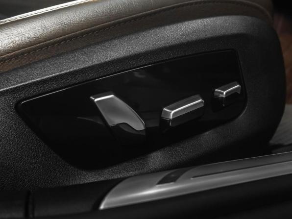 BMW 7 серии VI (G11/G12) Рестайлинг с пробегом 2019 года, цена 6 299 000 рублей, 92946 км, седан, Автокод Объявления