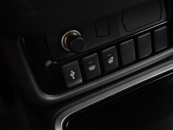 Mitsubishi Outlander III Рестайлинг 3 с пробегом 2021 года, цена 2 599 000 рублей, 91606 км, внедорожник, Автокод Объявления