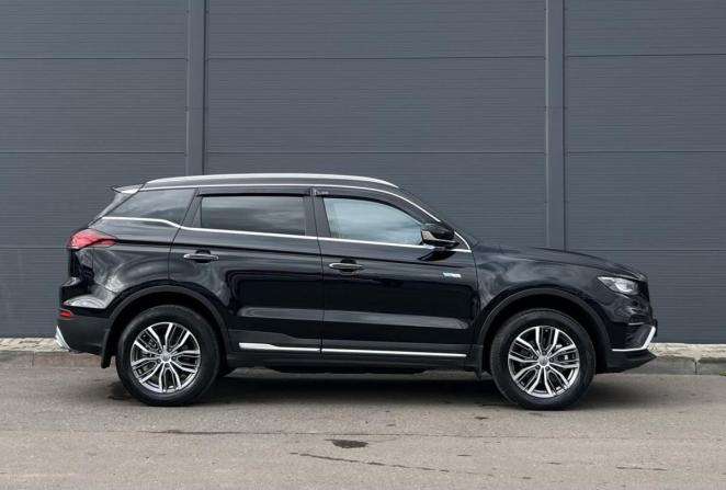 Geely Atlas Pro с пробегом 2023 года, цена 2 060 000 рублей, 54812 км, внедорожник, Автокод Объявления