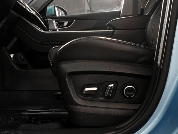 Chery Tiggo 4 Pro I Рестайлинг с пробегом 2023 года, цена 1 599 000 рублей, 16677 км, внедорожник, Автокод Объявления