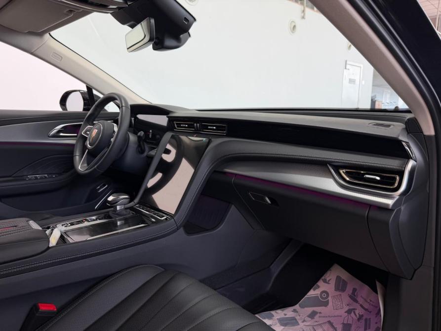 Hongqi H5 II Новороссийск  - изображение 10