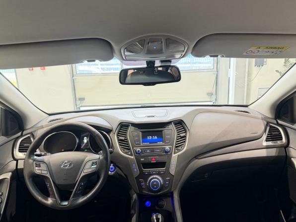 Hyundai Santa Fe III Рестайлинг с пробегом 2016 года, цена 1 790 000 рублей, 131435 км, внедорожник, Автокод Объявления