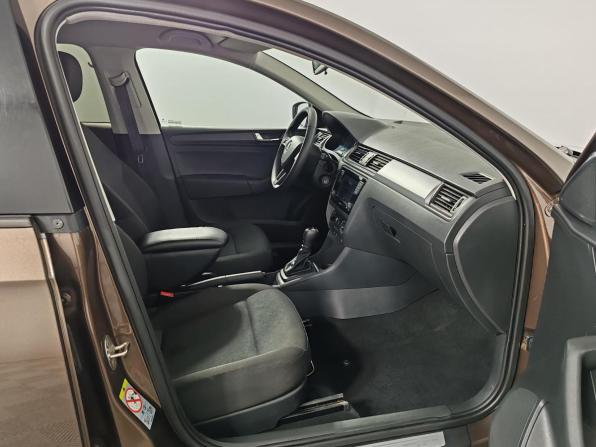 Skoda Rapid I Рестайлинг с пробегом 2019 года, цена 1 299 000 рублей, 72565 км, седан, Автокод Объявления