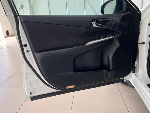 Toyota Camry VII (XV50) Рестайлинг с пробегом 2016 года, цена 2 019 000 рублей, 190363 км, седан, Автокод Объявления