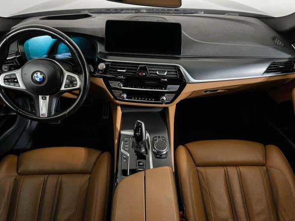BMW 5 серии VII (G30/G31/G38) Рестайлинг с пробегом 2021 года, цена 4 321 000 рублей, 63000 км, седан, Автокод Объявления