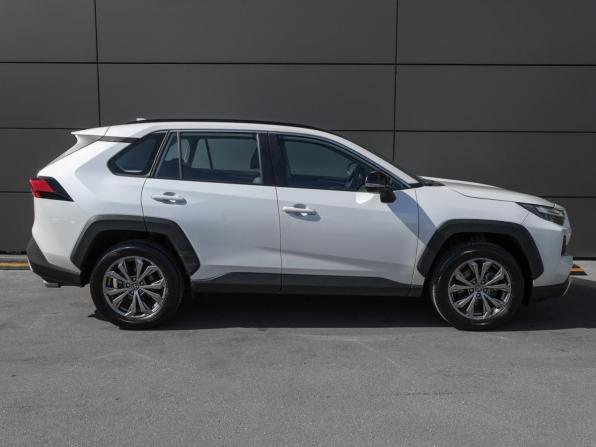 Toyota RAV4 V (XA50) с пробегом 2024 года, цена 3 849 000 рублей, 22032 км, внедорожник, Автокод Объявления