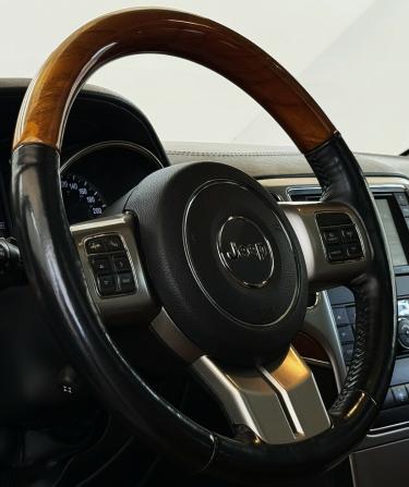 Jeep Grand Cherokee IV (WK2) с пробегом 2012 года, цена 2 300 000 рублей, 136465 км, внедорожник, Автокод Объявления