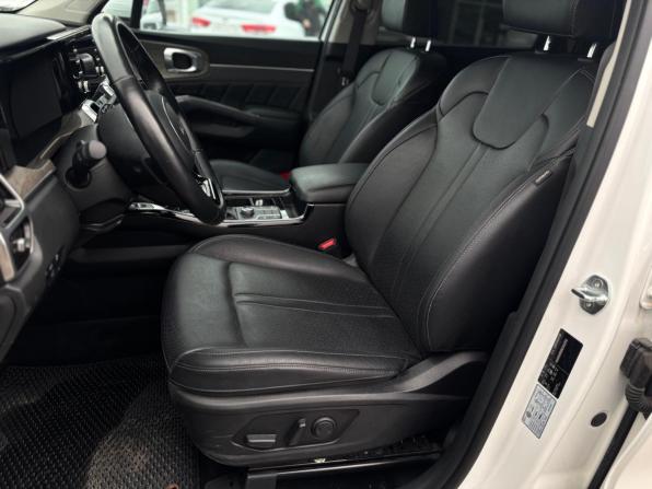 Kia Sorento IV с пробегом 2022 года, цена 3 820 000 рублей, 84230 км, внедорожник, Автокод Объявления