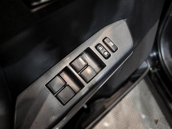 Toyota RAV4 IV (XA40) Рестайлинг с пробегом 2018 года, цена 2 550 000 рублей, 77200 км, внедорожник, Автокод Объявления