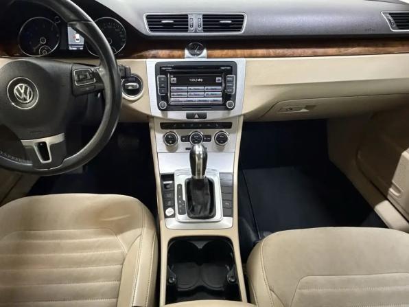 Volkswagen Passat B7 с пробегом 2011 года, цена 758 000 рублей, 267795 км, седан, Автокод Объявления