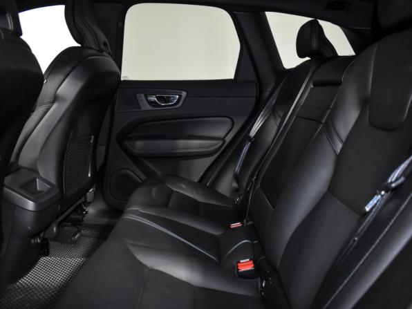 Volvo XC60 II с пробегом 2019 года, цена 4 300 000 рублей, 82000 км, внедорожник, Автокод Объявления