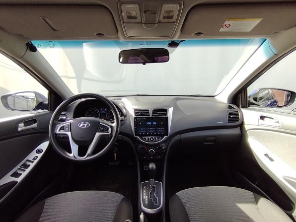 Hyundai Solaris I с пробегом 2012 года, цена 699 000 рублей, 199399 км, седан, Автокод Объявления
